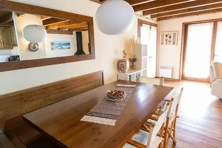 Lejlighed L'oreneta Estavar